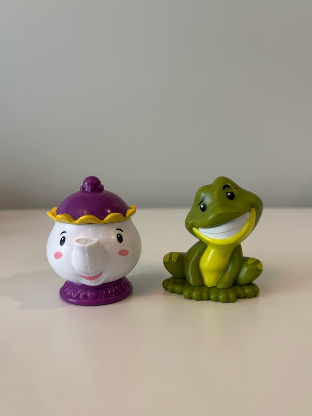 Little People- Disney Characters Mrs Potts & Prince Naveen